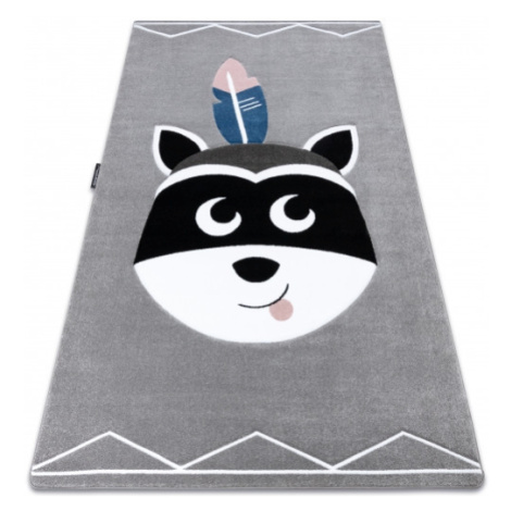 Dětský kusový koberec Petit Raccoon mukki grey 140x190 cm