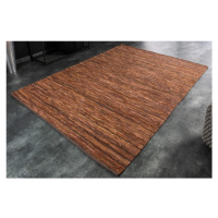 Estila Designový moderní koberec Rhys II obdélníkového tvaru z kůže a konopí hnědé barvy 230cm