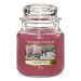 YANKEE CANDLE Home Sweet Home 411 g