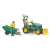 Bruder Malotraktor JOHN DEERE + vozík a figurka