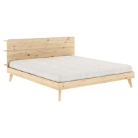 Dvoulůžková postel z borovicového dřeva s roštem 180x200 cm Retreat – Karup Design
