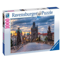 Ravensburger puzzle Praha: Procházka po Karlově mostě 1000 dílků