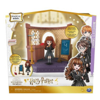 HARRY POTTER UČEBNA KOUZEL S FIGURKOU HERMIONY