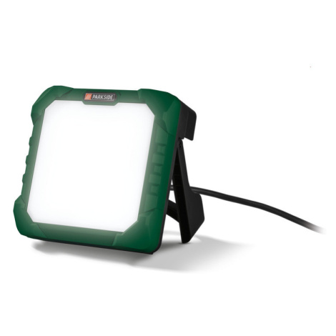 PARKSIDE® Pracovní LED reflektor PASS 50 A2, s integrovanou zásuvkou