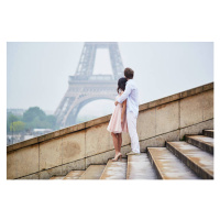 Fotografie Romantic couple together in Paris, encrier, 40 × 26.7 cm