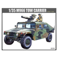 Model Kit military 13250 - M-966 HUMMER WITH TOW (1:35)