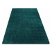 Stylový koberec v tmavozelené barvě