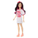 Mattel Barbie modelka - bílé lesklé šaty