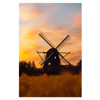 Umělecká fotografie Old traditional wooden windmill in a, Photosbypatrik, (26.7 x 40 cm)