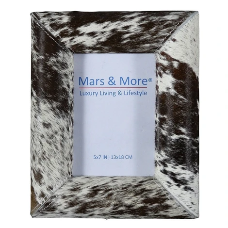 Stojací fotorámeček z kravské kůže Gonfler - 13*18cm Mars & More
