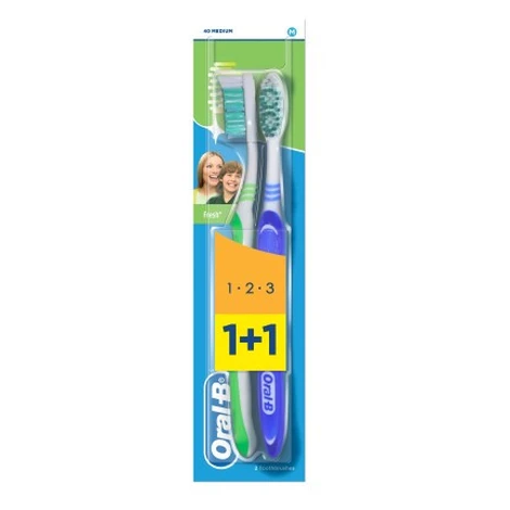 Oral-B 123 Natural Fresh zubní kartáček 2 ks