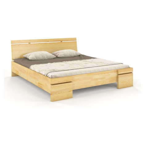 Dřevěné postele 200x200 cm